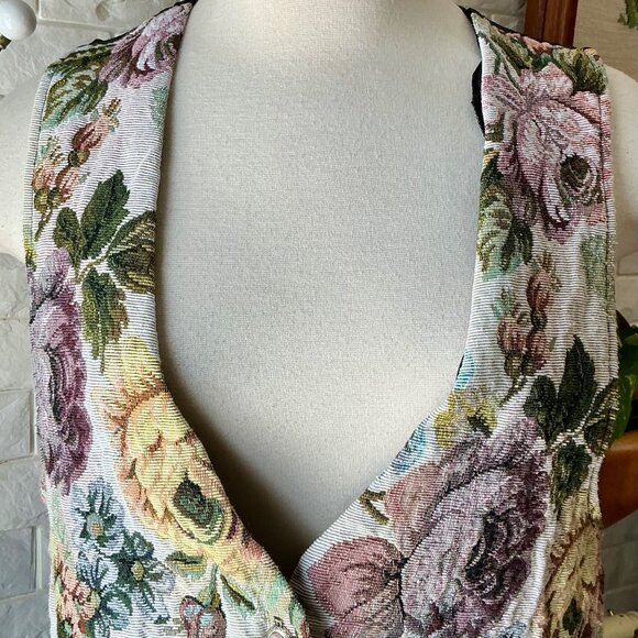 Vintage Huntington Ridge Classic 1990s Floral Tapestry Tie Back Vest Cottagecore - Picture 4 of 13